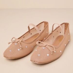 New in Box! Lulu’s Miliah Mesh Embellished Flat